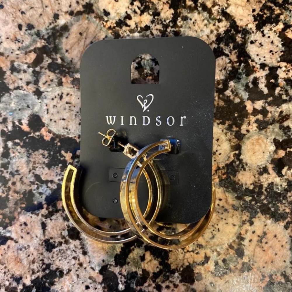 Gold Hoop Warrings